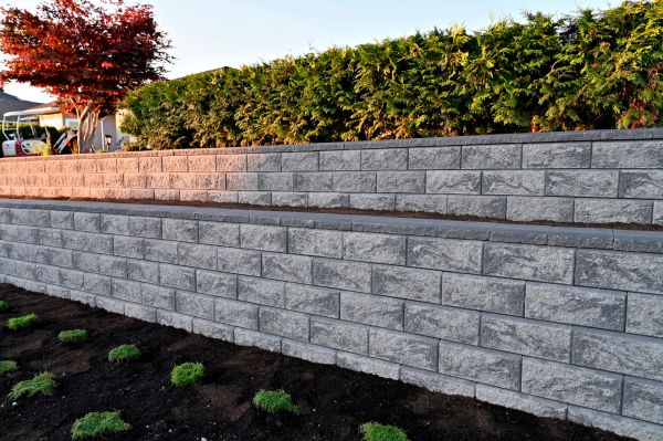 Cost of Concrete Retaining Wall Installation in Seattle
