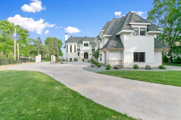 Cost of Concrete Driveway Installation in Seattle
