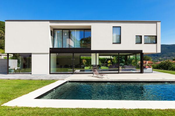 Cost of Poolside Concrete Construction in Seattle