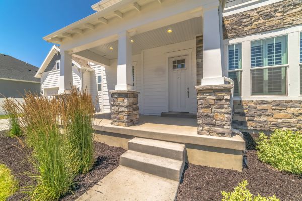 Porch Concrete Replacement in Seattle